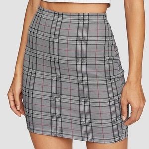 Plaid print fitted skirt